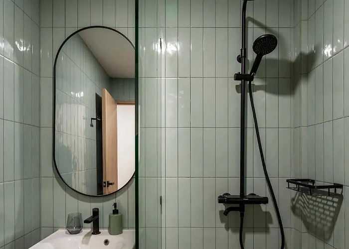 2 Bed 2 Bath / Luxury / 1 Min Walk To Bts Asok Appartement