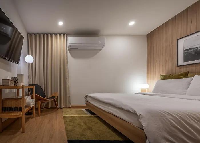 Appartement 2 Bed 2 Bath / Luxury / 1 Min Walk To Bts Asok *